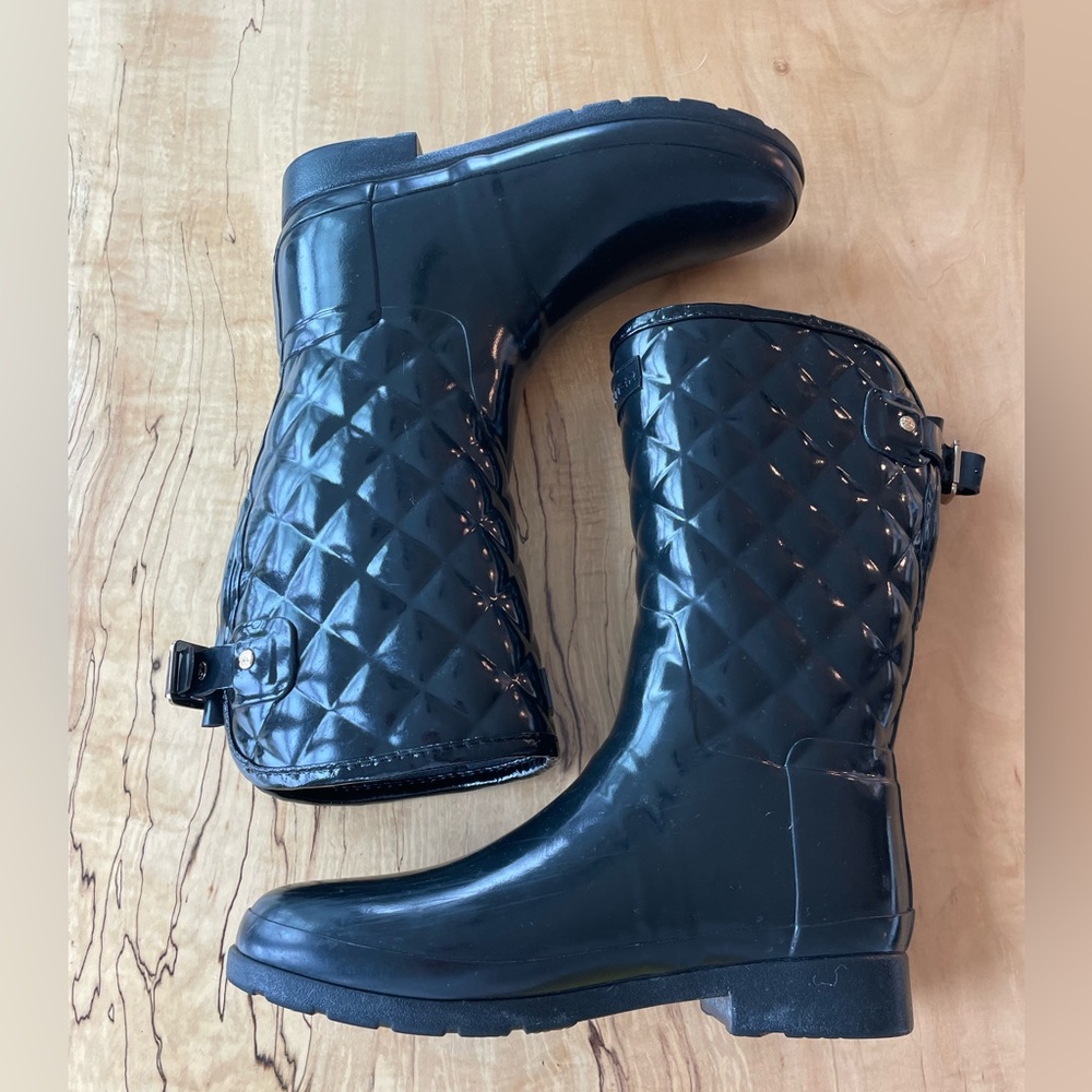Hunter Refined Gloss Quilt Short Rain Boots- Sz 9- worn once! - Picture 5 of 14